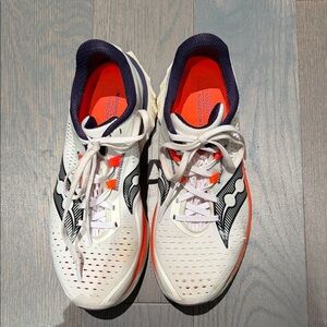 Saucony endorphin speed 4 men’s 8.5